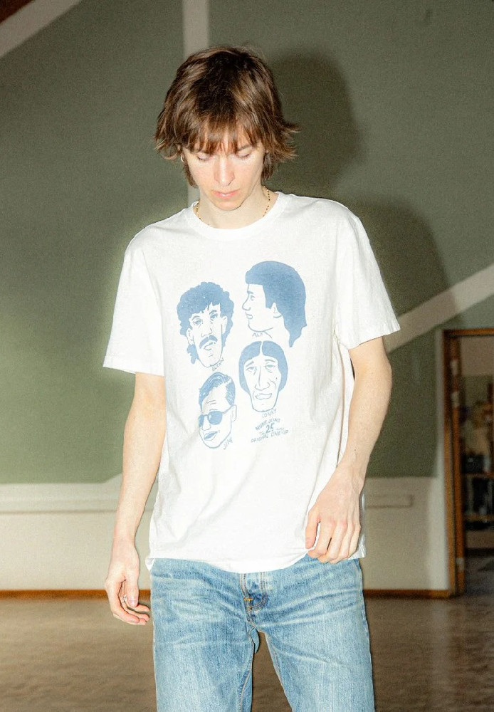Roy T-Shirt Fab Four Chalk White - Nudie Jeans - MARKEN | Nudie Jeans
