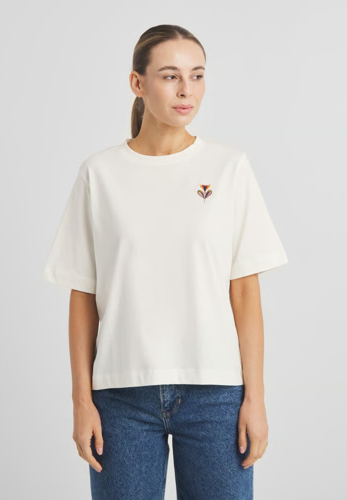 T-shirt Vadstena Autumn Harvest EMB Off-White - DEDICATED - DAMEN | T-Shirts | Print-T-Shirts