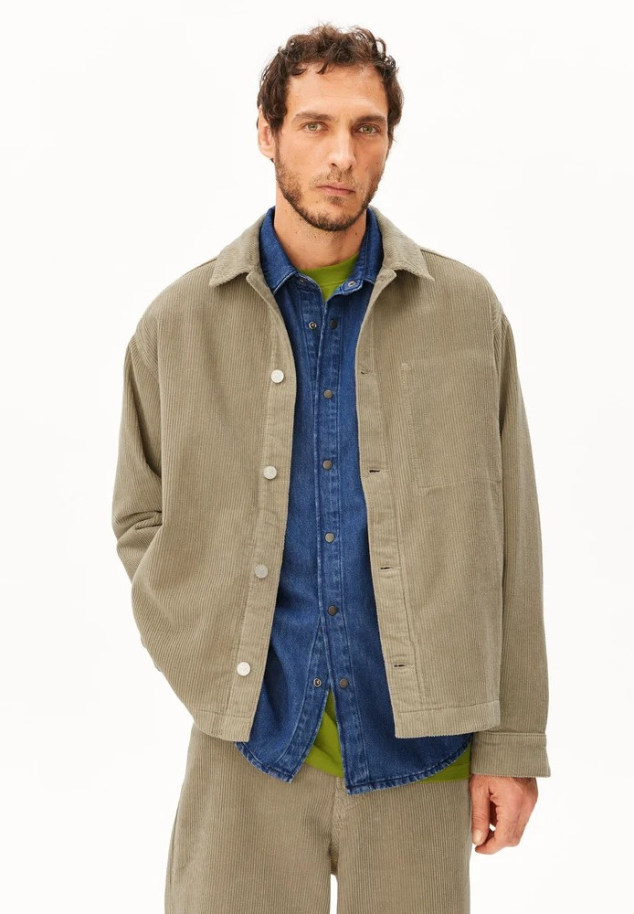 RELAXED CORDUROY JACKET light sage - ARMEDANGELS - HERREN | Jacken & Mäntel | Overshirts