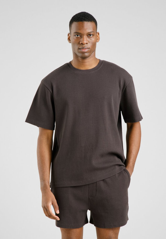 T-shirt Danviken Waffle Phantom Black - DEDICATED - HERREN | T-Shirts | Unifarben & Streifen