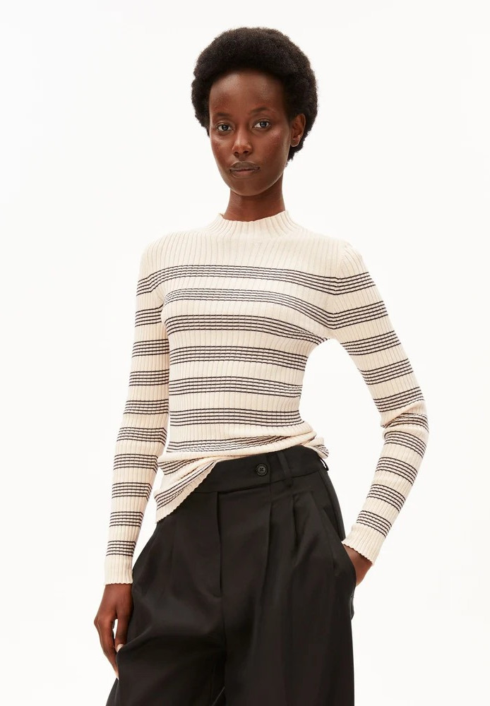 ALAANIA STRIPED KNIT SWEATER oatmilk-black - ARMEDANGELS - DAMEN | Longsleeves