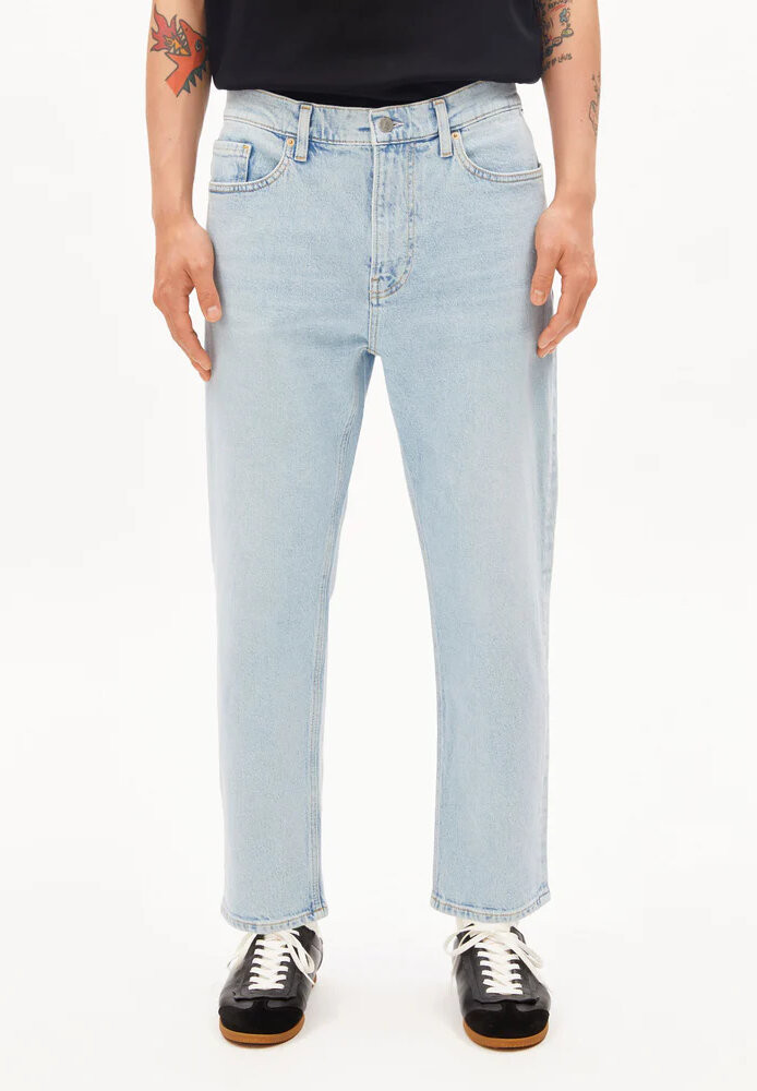 MAAKX RELAXED TAPERED JEAN eman - ARMEDANGELS - MARKEN | ARMEDANGELS