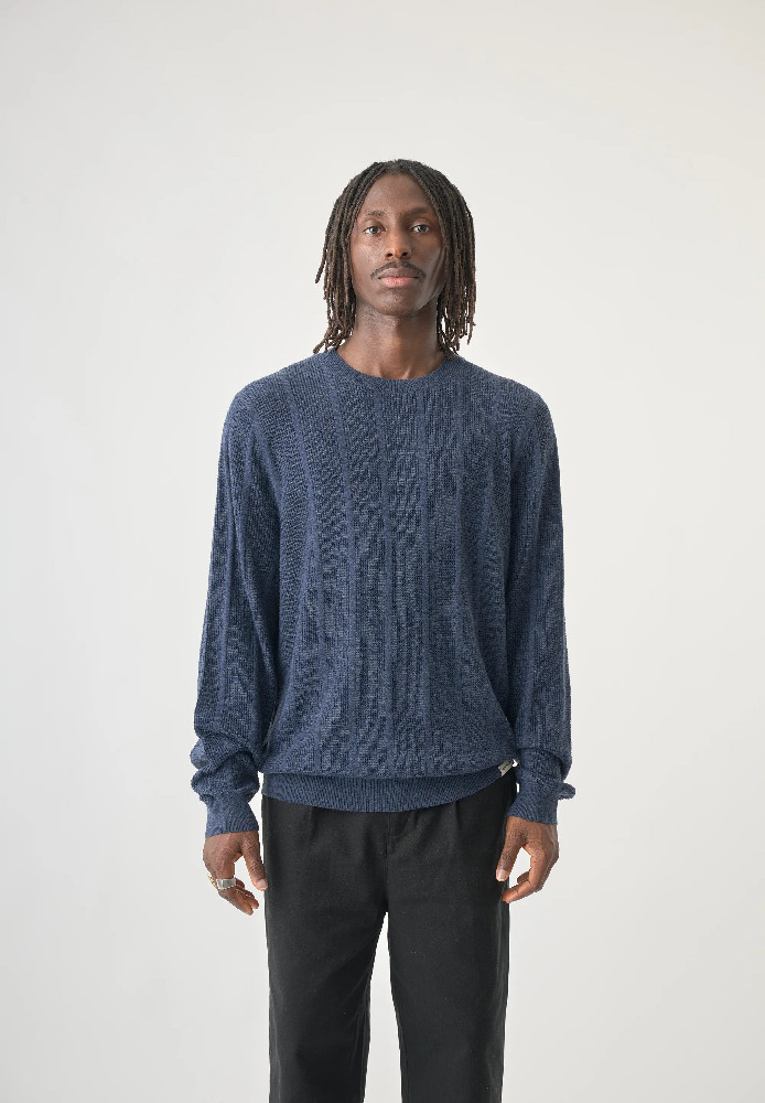 Crewneck Chaser Sweater Sky Captain - Cleptomanicx - HERREN | Pullover & Cardigans