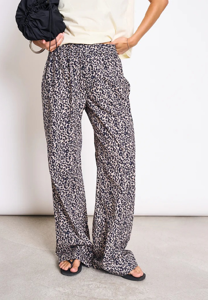 SOBY leo print - JAN N JUNE - DAMEN | Hosen | Stoffhosen