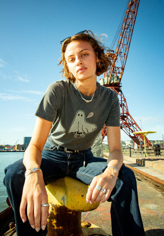 Joni Pale Ghost T-Shirt Antracite - Nudie Jeans - MARKEN | Nudie Jeans