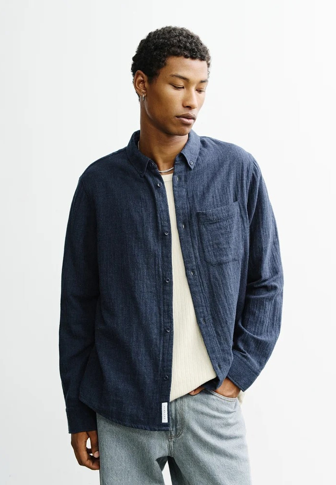 Button-Down Shirt Washed Navy - ROTHOLZ - HERREN | NEW IN