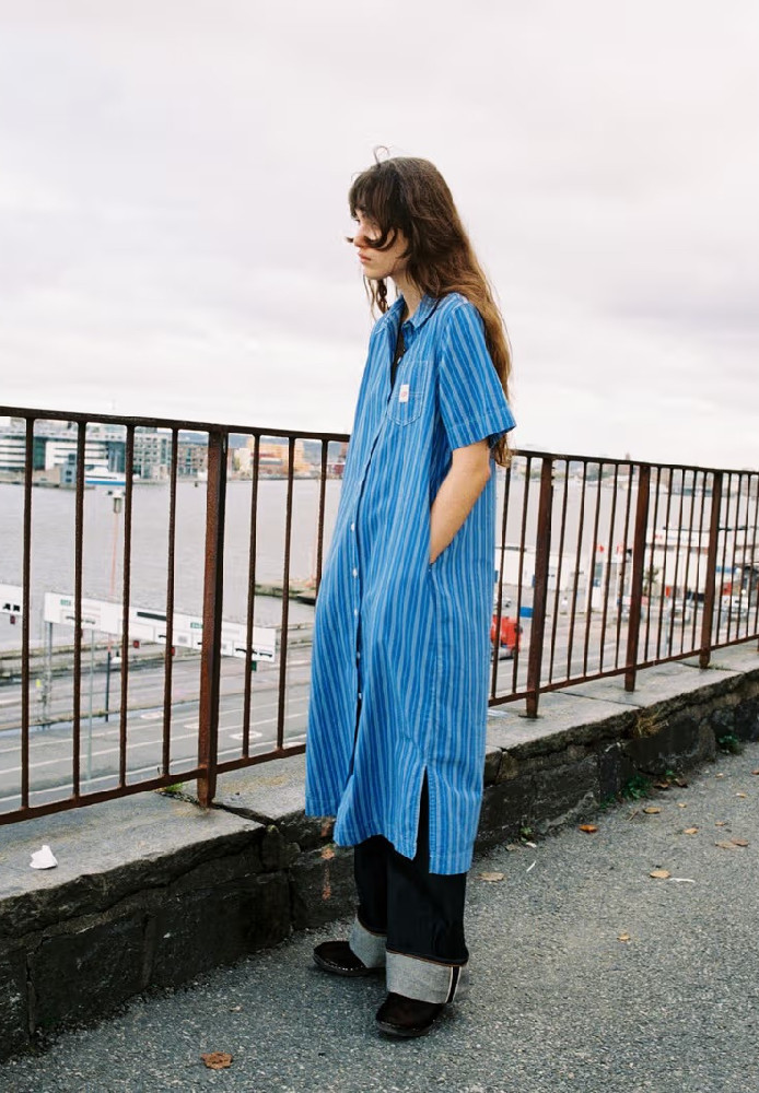Danielle Dress Striped Blue/Offwhite - Nudie Jeans - MARKEN | Nudie Jeans