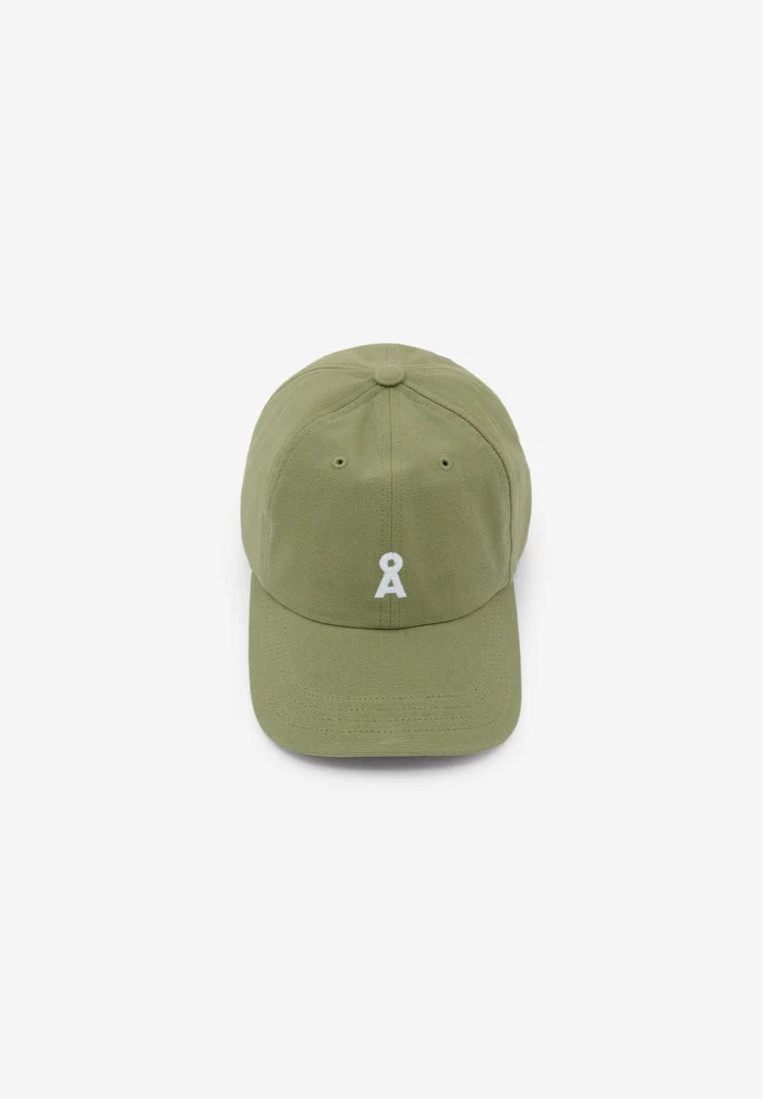 YENAAS BOLD CAP fatigue green - ARMEDANGELS - NEU