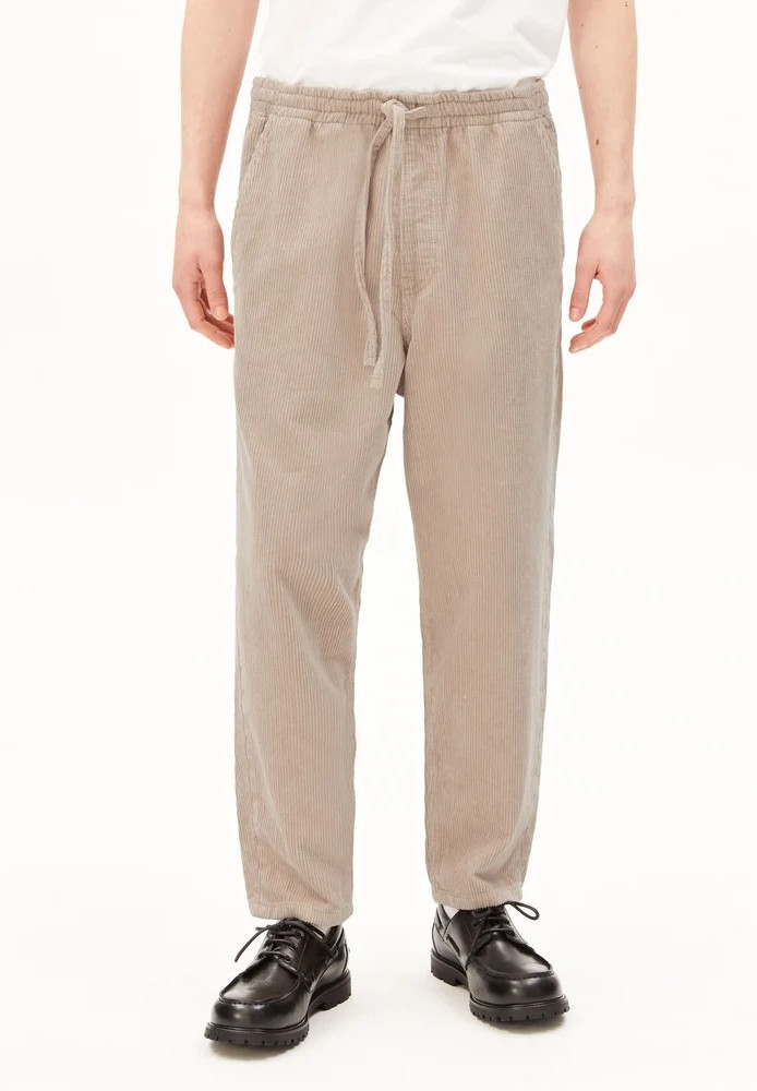PULL ON CORDUROY TAPERED PANT sandstone - ARMEDANGELS - NEU